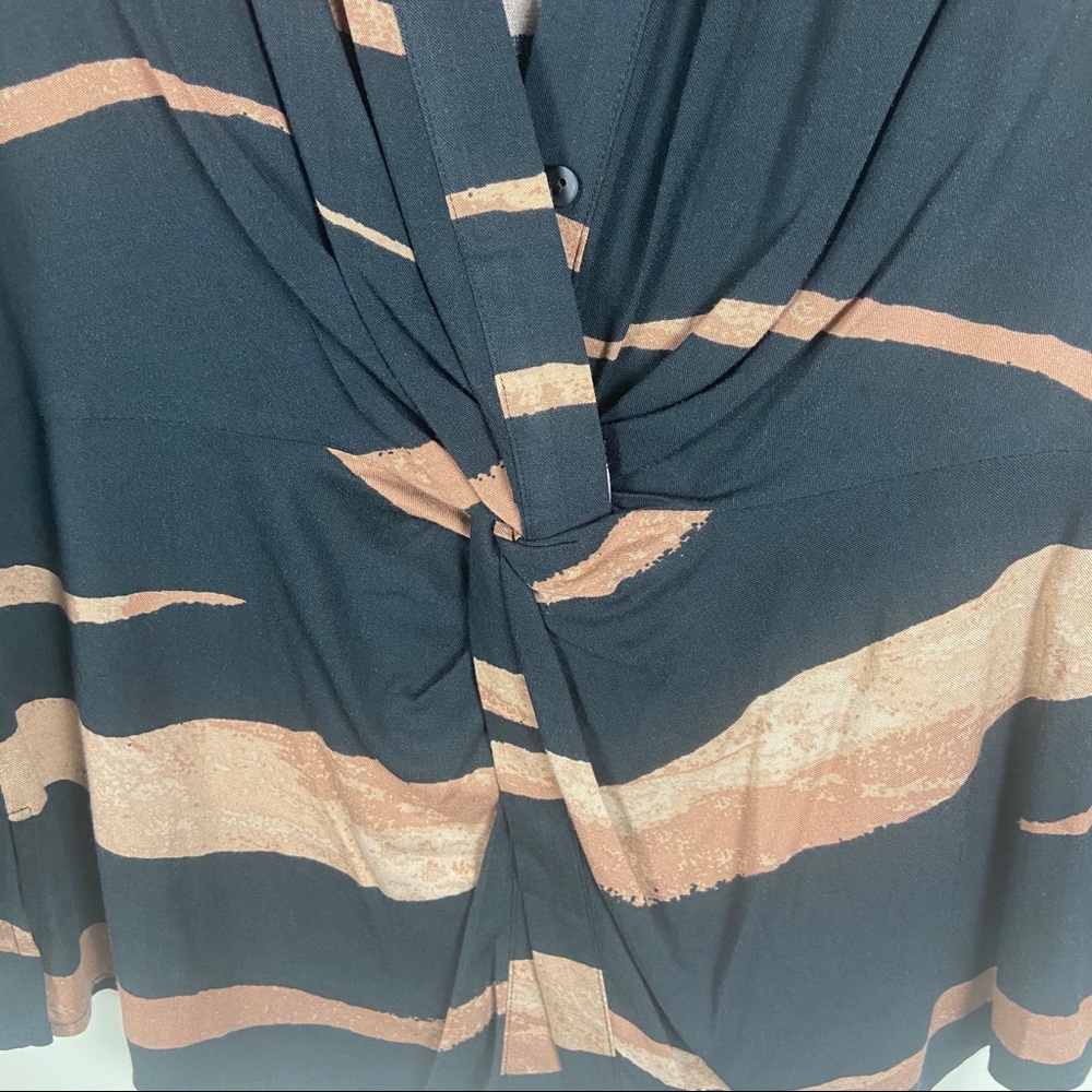 NIC+ZOE Abstract Animal Print Front Twist Top - Picture 7 of 15